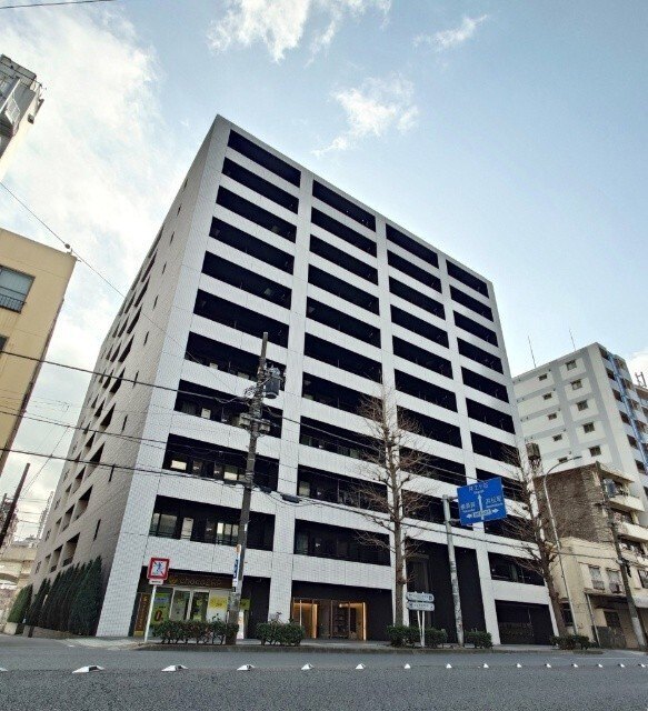 建物外観　外観タイル張りです