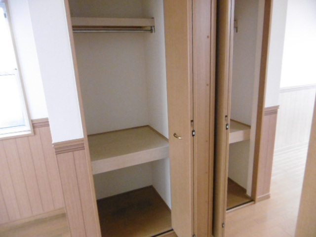 収納　※別部屋参考写真・現況優先※２０１号室