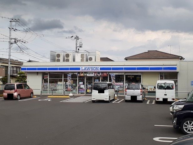 コンビニ　ローソン船橋二和東五丁目店（コンビニ）まで200m