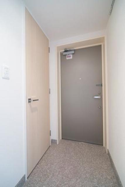 玄関　※写真は同タイプ住戸です。