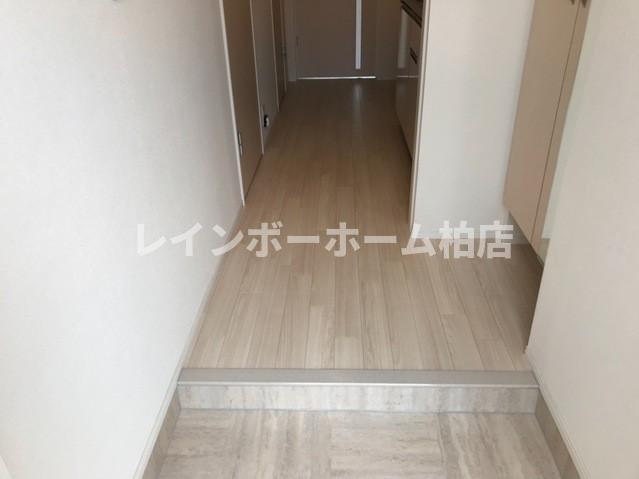玄関　収納もある玄関です