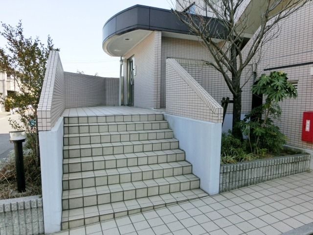 エントランス　エントランス。