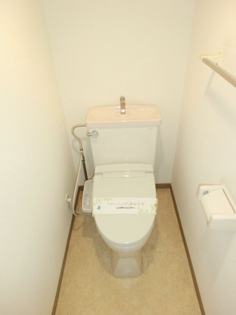 トイレ　洗浄機能付きトイレ