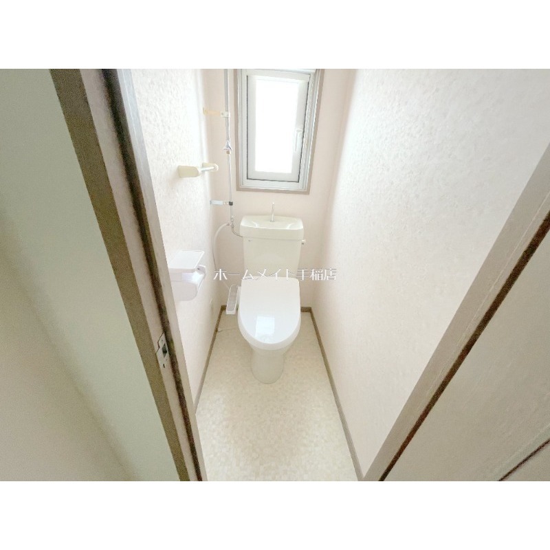 トイレ　ウォシュレット付きで快適な環境です♪