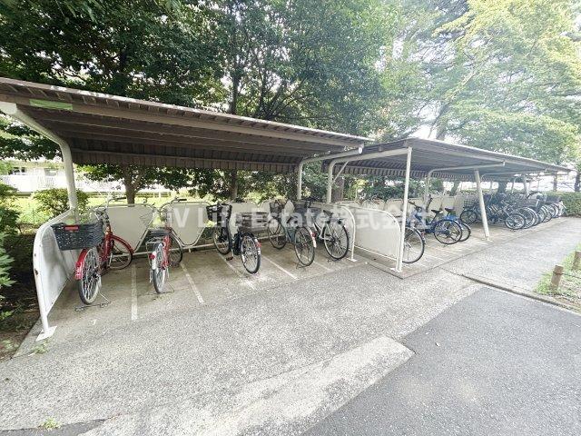 西原グリーンハイツ11号棟の外観写真