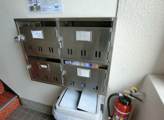 その他共有部分　集合ポストです