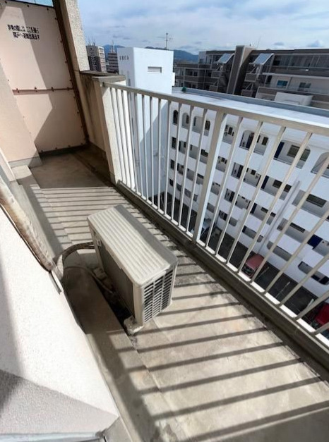 バルコニー　お洗濯にも便利なバルコニー付き
