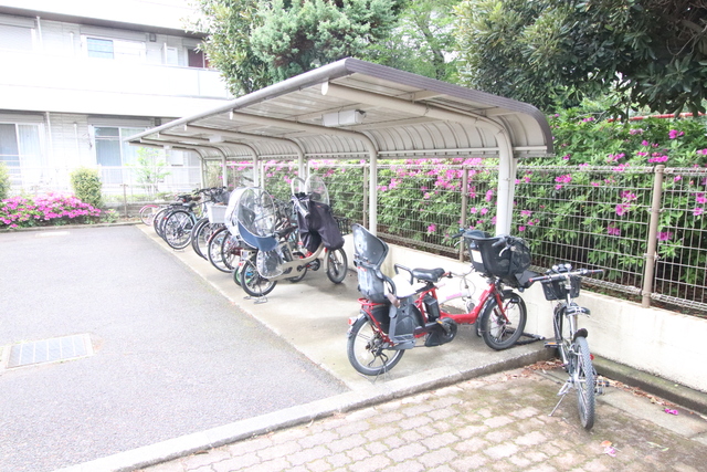その他共有部分　駐輪場♪