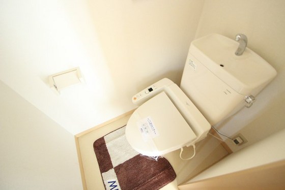 トイレ　※別部屋の写真です