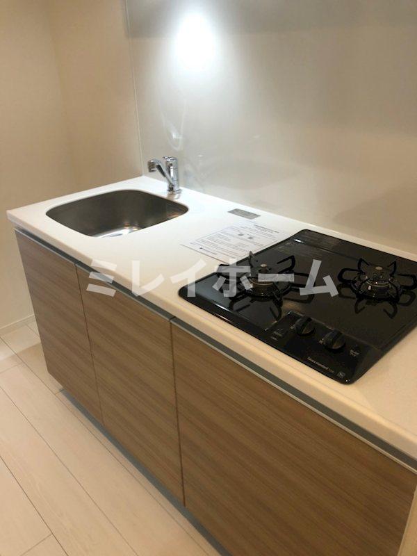 キッチン　同建物内別のお部屋の参考写真になります。