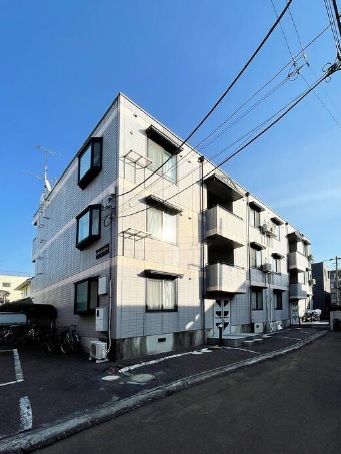 建物外観　閑静な住宅地に立地のマンションです