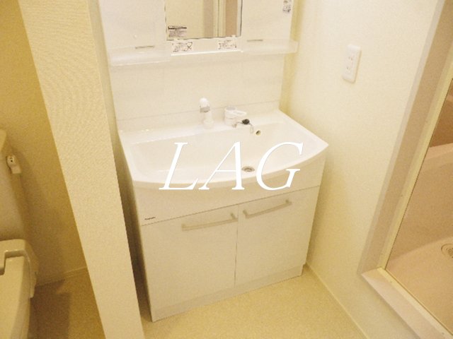 洗面設備　洗面台です。