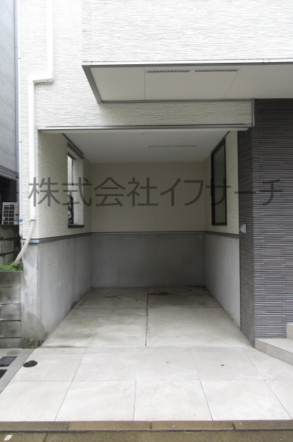 駐車場　2026年6月28日撮影