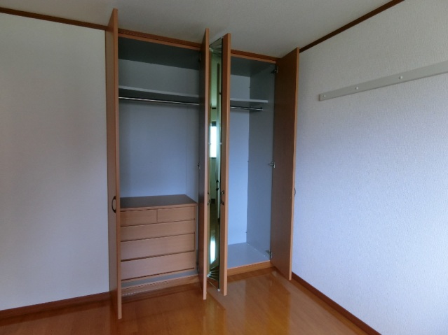 収納　クローゼット