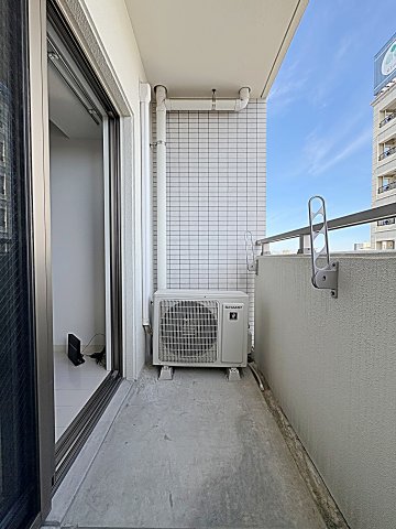 バルコニー　同間取り別部屋画像