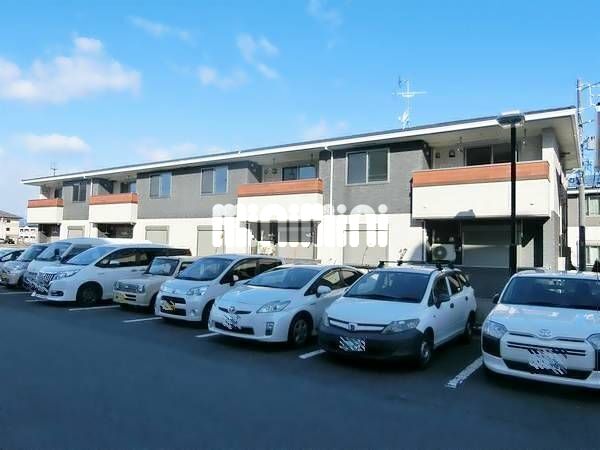 建物外観　２トーンカラーのお洒落な外観。