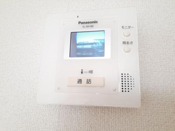 セキュリティ　モニター付きインターホン