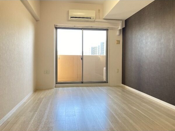 居室・リビング　※写真は同じマンションの違う部屋のものになります。