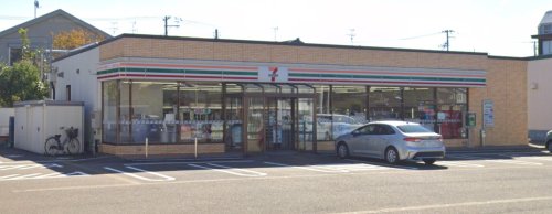 コンビニ　セブンイレブン 柏崎新花町店（コンビニ）まで424m