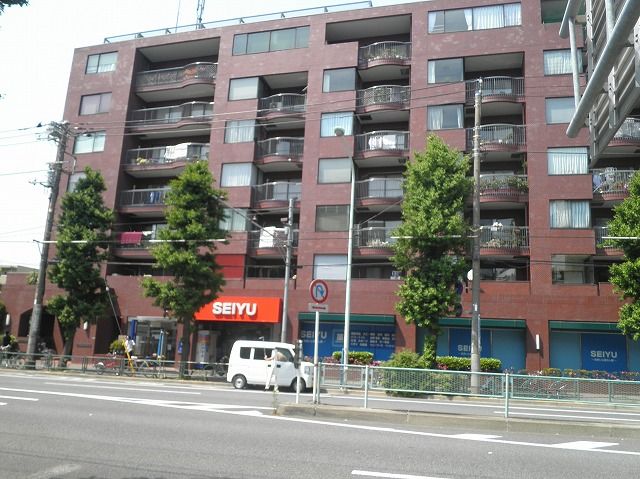 スーパー　西友深沢店（スーパー）まで277m