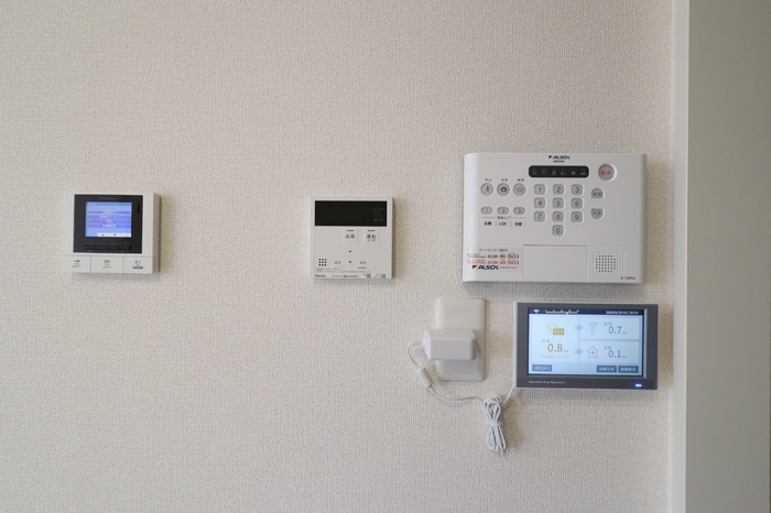 セキュリティ　ALSOKホームセキュリティ標準、カラーモニター付インターホ