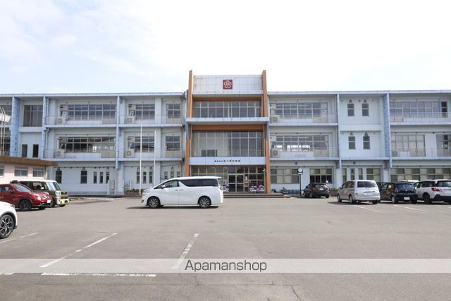 中学校　都城市立五十市中学校（中学校）まで1614m