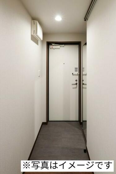 玄関　※参考イメージ写真