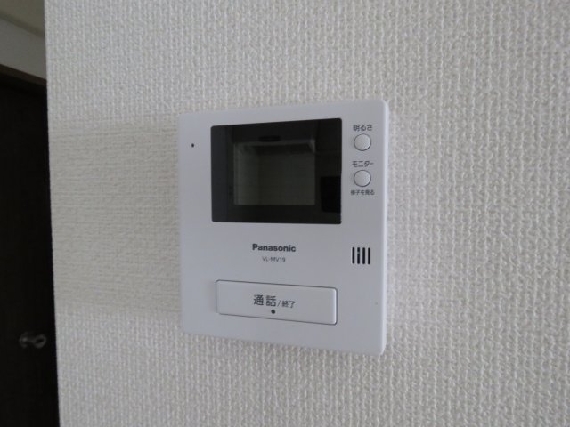 セキュリティ　TVモニター付きインタフォン