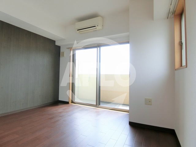 居室・リビング　プラ・ディオ天満セレニテ　洋室
