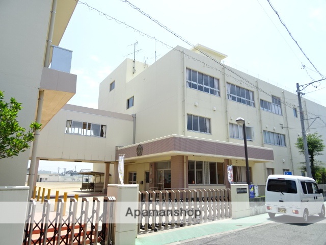 小学校　舞阪小学校（小学校）まで1236m