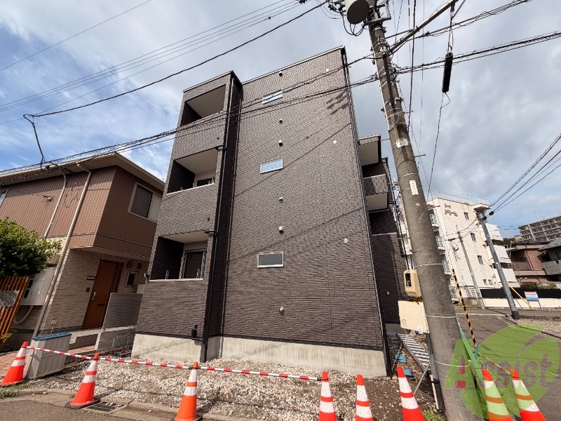 建物外観　仙台市青葉区小松島１丁目（ＲＥＧＡＬＥＳＴ東照宮駅前）