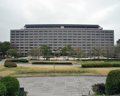 警察署・交番　福岡県警察本部（警察署・交番）まで1281m