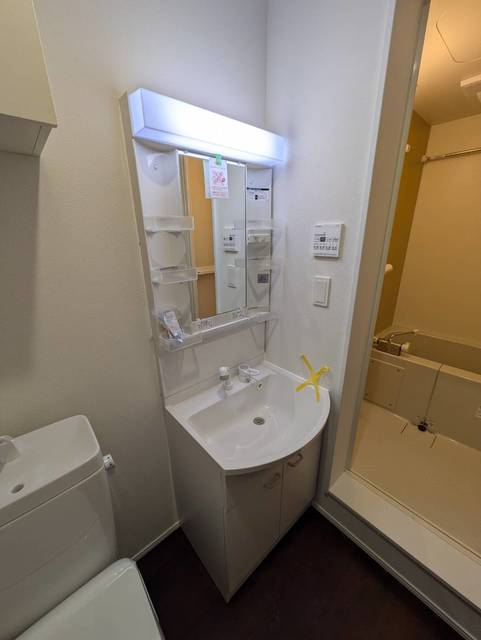 洗面設備　★同施工別建物の参考写真です★