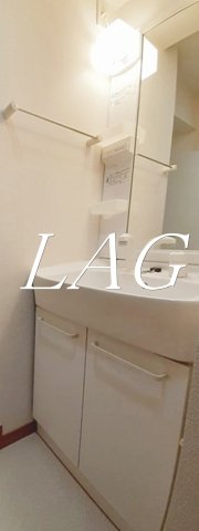 洗面設備　独立洗面台です。