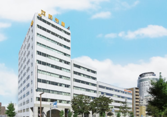 大学・短大　札幌医療技術専門学校（大学・短大）まで600m