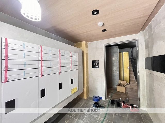 地下鉄東西線 西２８丁目駅 徒歩5分 4階建 築1年の外観写真
