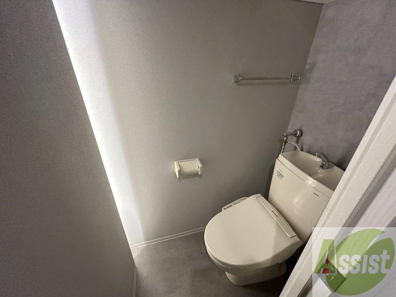 トイレ　トイレです。ウォシュレット付を探している方、おすすめです。
