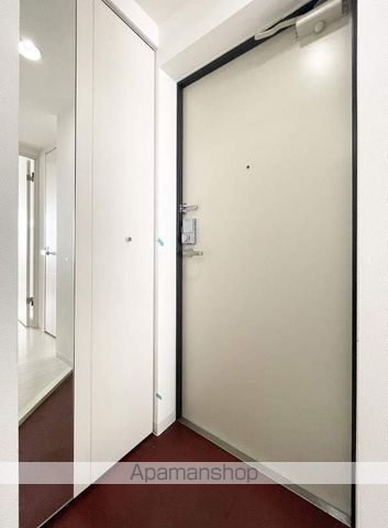ＪＲ札沼線 桑園駅 徒歩5分 4階建 築15年の玄関写真