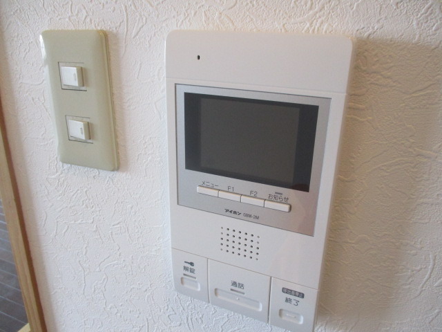 セキュリティ　ＴＶモニター付きのインターホンです
