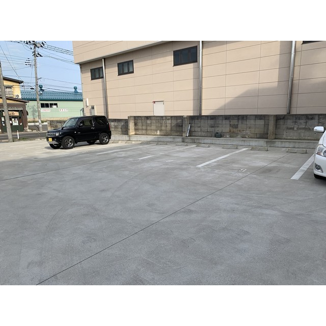 駐車場　駐車場の様子