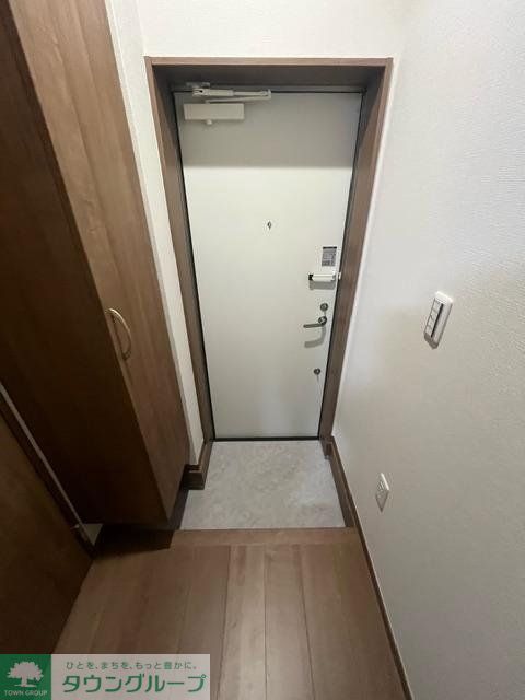 玄関　キッチン