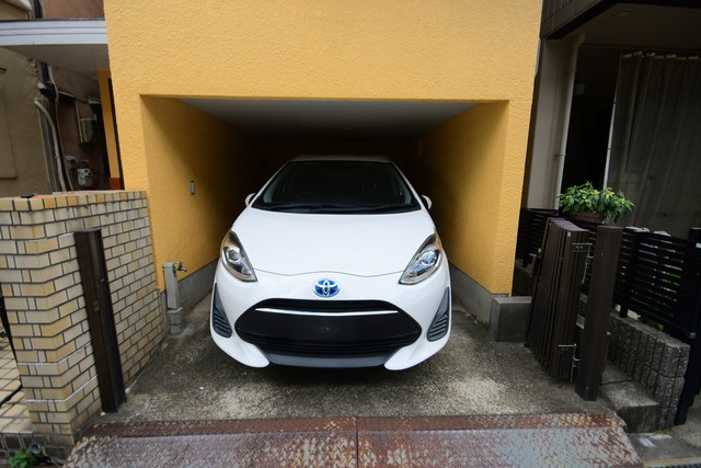 駐車場　駐車場