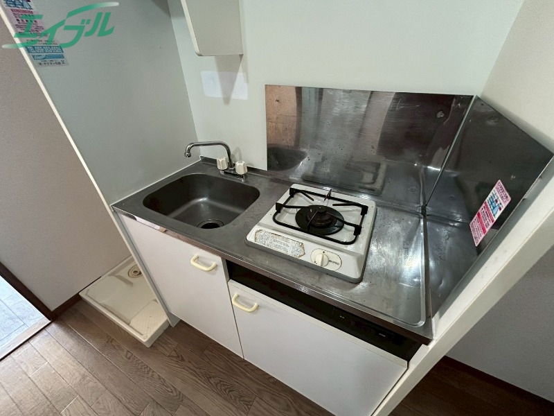 キッチン　同型参考写真