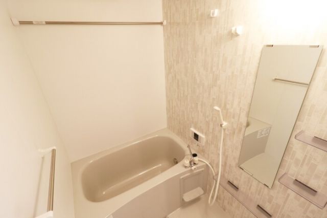 D-ROOM花高松の風呂写真