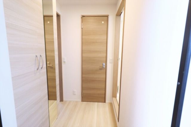 D-ROOM花高松の玄関写真