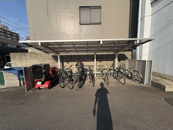 名鉄瀬戸線 瓢箪山駅 徒歩13分 6階建 築43年の外観写真