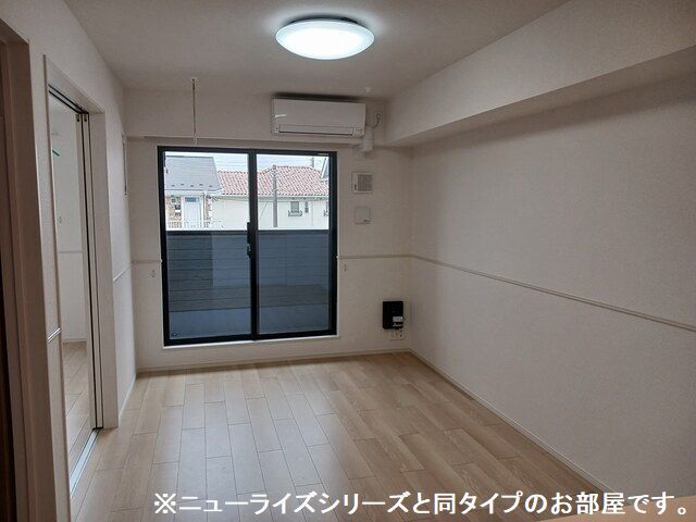 居室・リビング　画像は同建築メーカー施工のもの。色等の違いがある場合有。