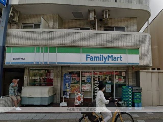 コンビニ　ファミリーマート金沢瀬ヶ崎店（コンビニ）まで155m