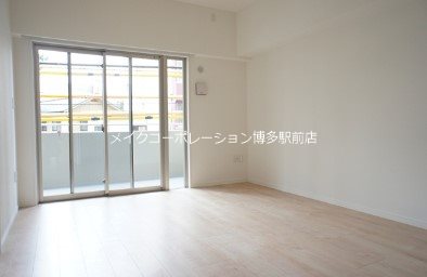 居室・リビング　※入居中の為別部屋写真使用現状優先