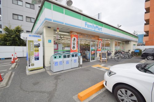 コンビニ　ファミリーマート 大阪工大前店（コンビニ）まで253m